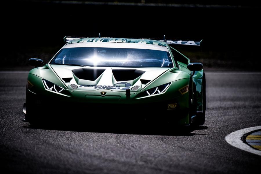  Lamborghini Huracan GT3 EVO 2018 года  (фото 2 из 21)